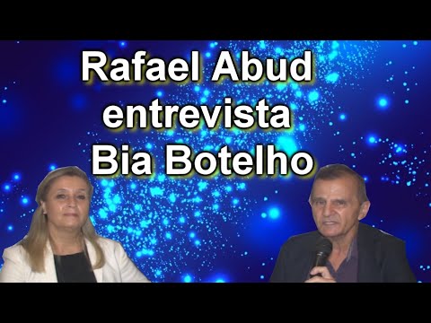 Bia Botelho, no programa Candidatas Notáveis, com Rafael Abud